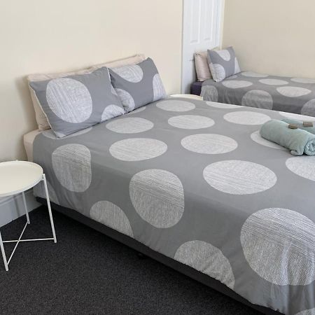 Donnybrook Hotel Wa Екстер'єр фото